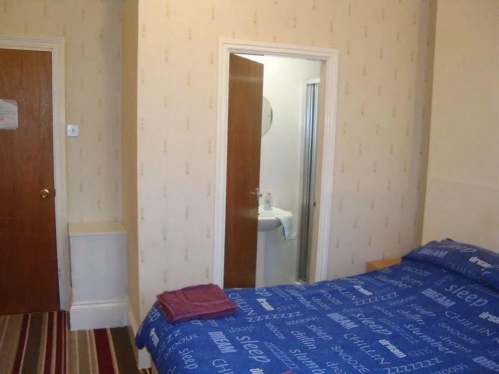 Tuxford House Hotel Blackpool 2*,  Reino Unido
